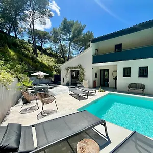 Arty Provence, Piscine Chauffee Saint-Étienne-du-Grès
